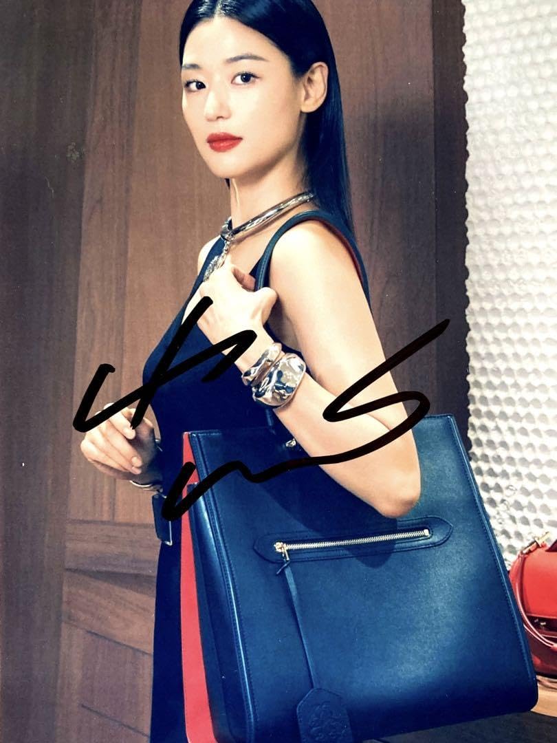 チョン・ジヒョン直筆サイン入り2Lサイズ写真…Jun Ji-hyun… Amazon.co.jp: チョンジヒョン直筆サイン入り2Lサイズ写真…Jun